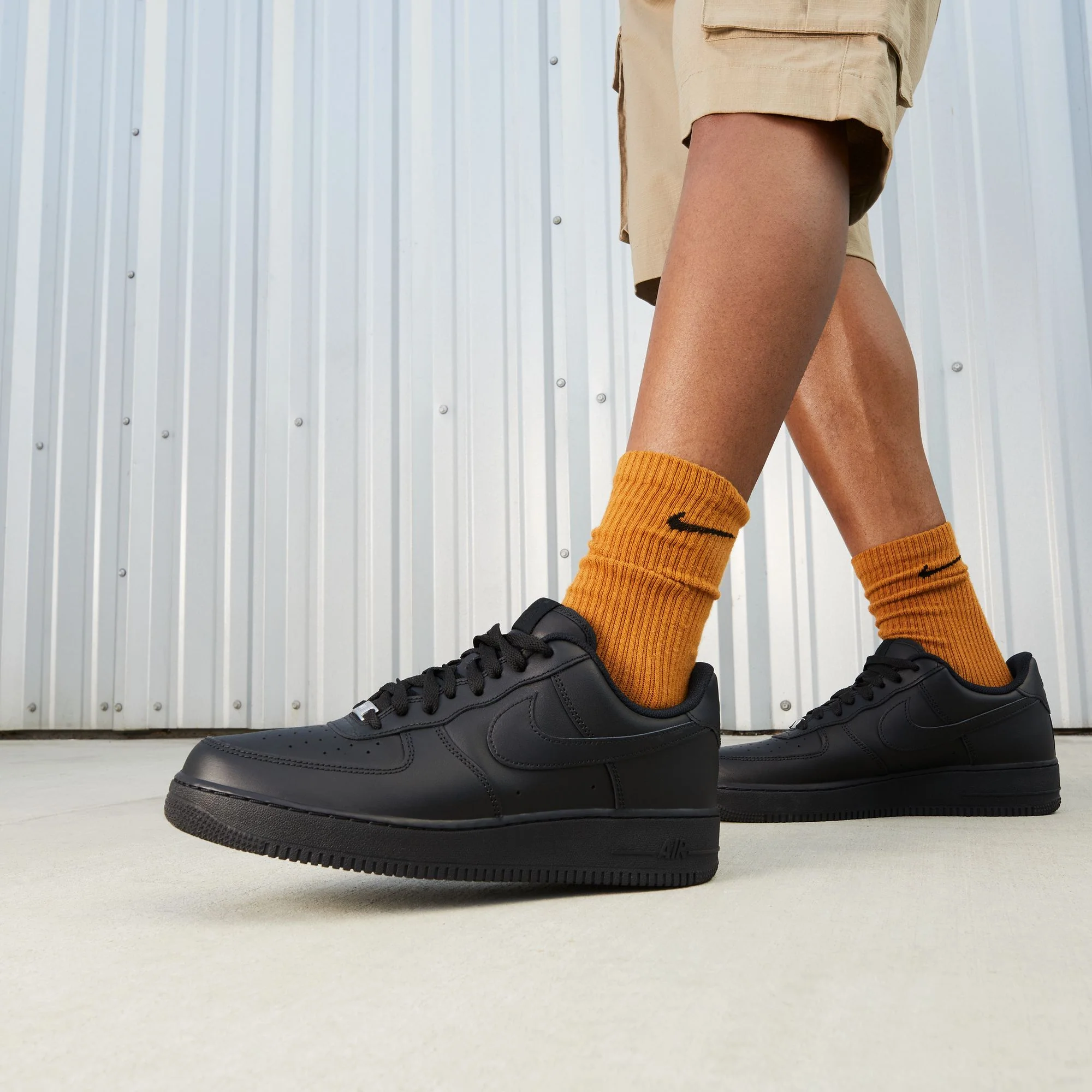 Nike Air Force 1 '07 Men's Shoes Color: Black/black Style: CW2288-001 - Image 8