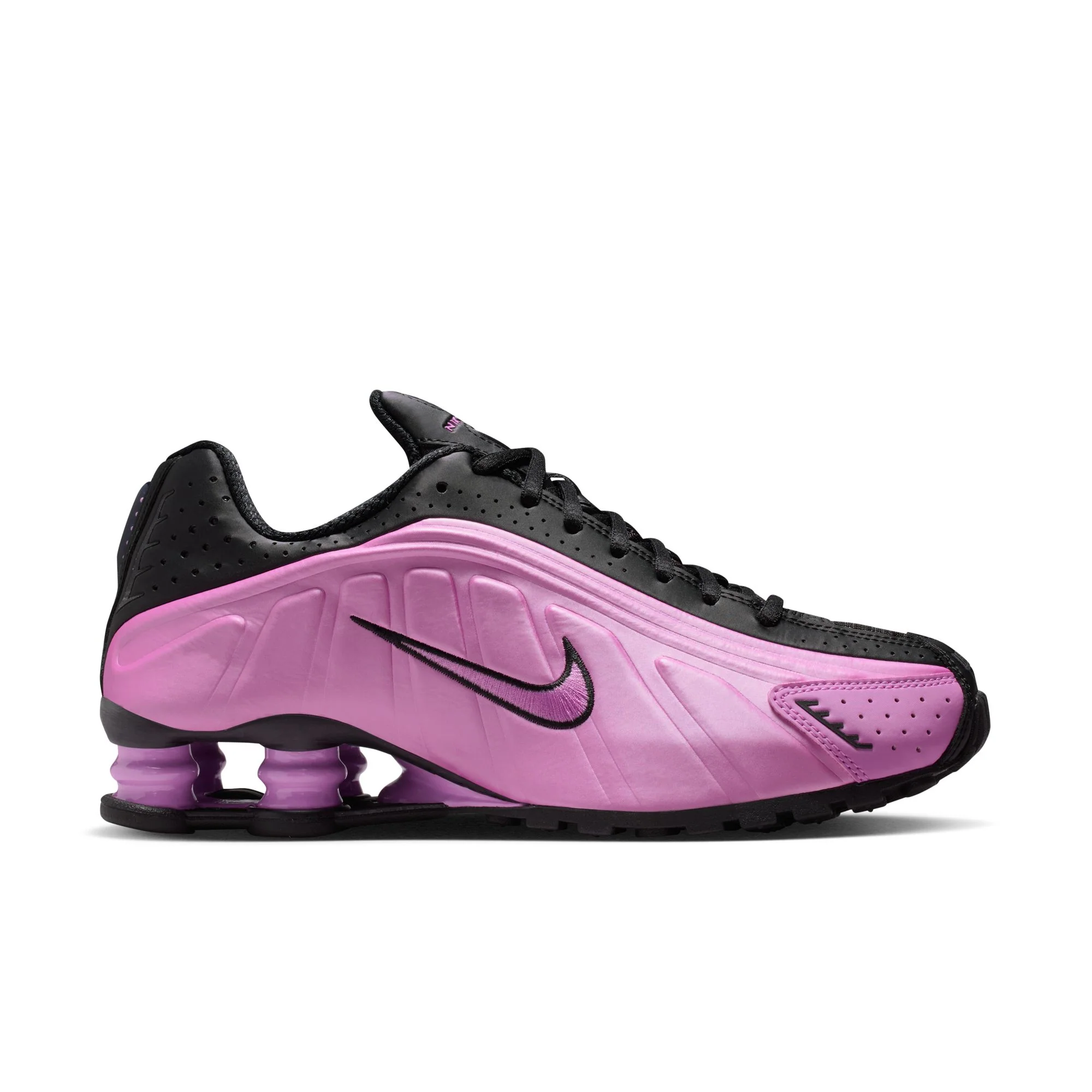 Nike Women's Shox R4 Color: BLACK/LT MAGENTA-BLACK Style: AR3565-014 - Image 11