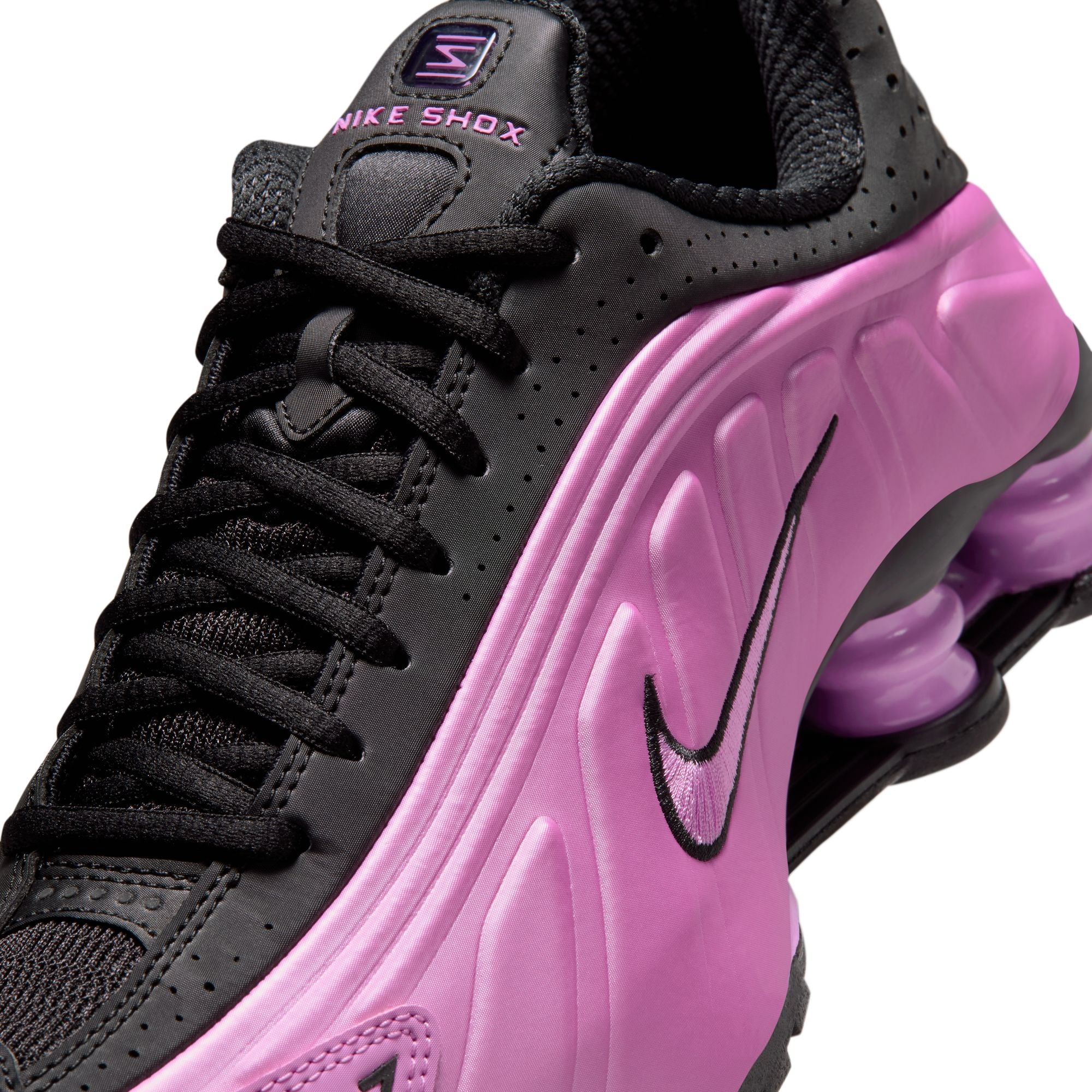 Nike Women's Shox R4 Color: BLACK/LT MAGENTA-BLACK Style: AR3565-014 - Image 5